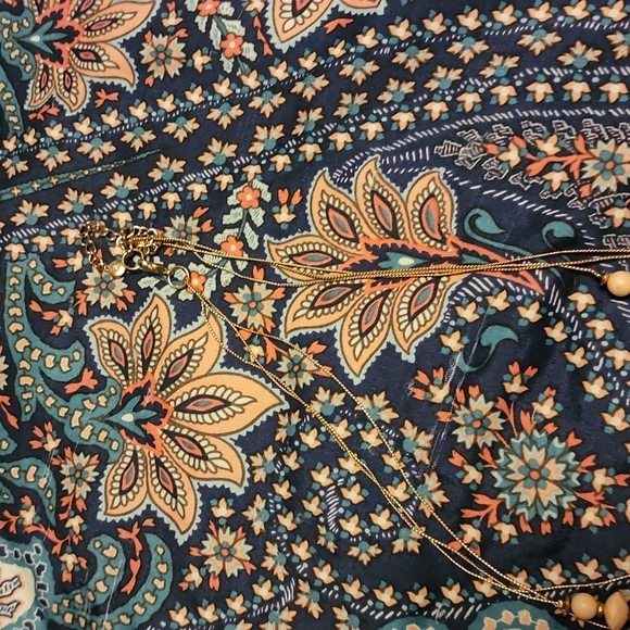 3 layer necklace - Picture 3 of 3